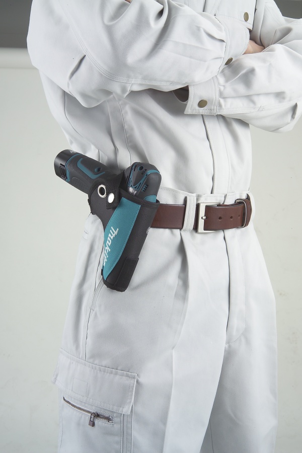 utilizzo Trapano avvitatore con frizione Makita DF030DWE 10,8V 1,3Ah.
