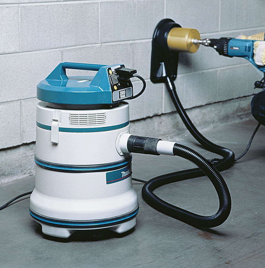 Utilizzo Trapano carotatrice 850W Makita 8406 mm. 20
