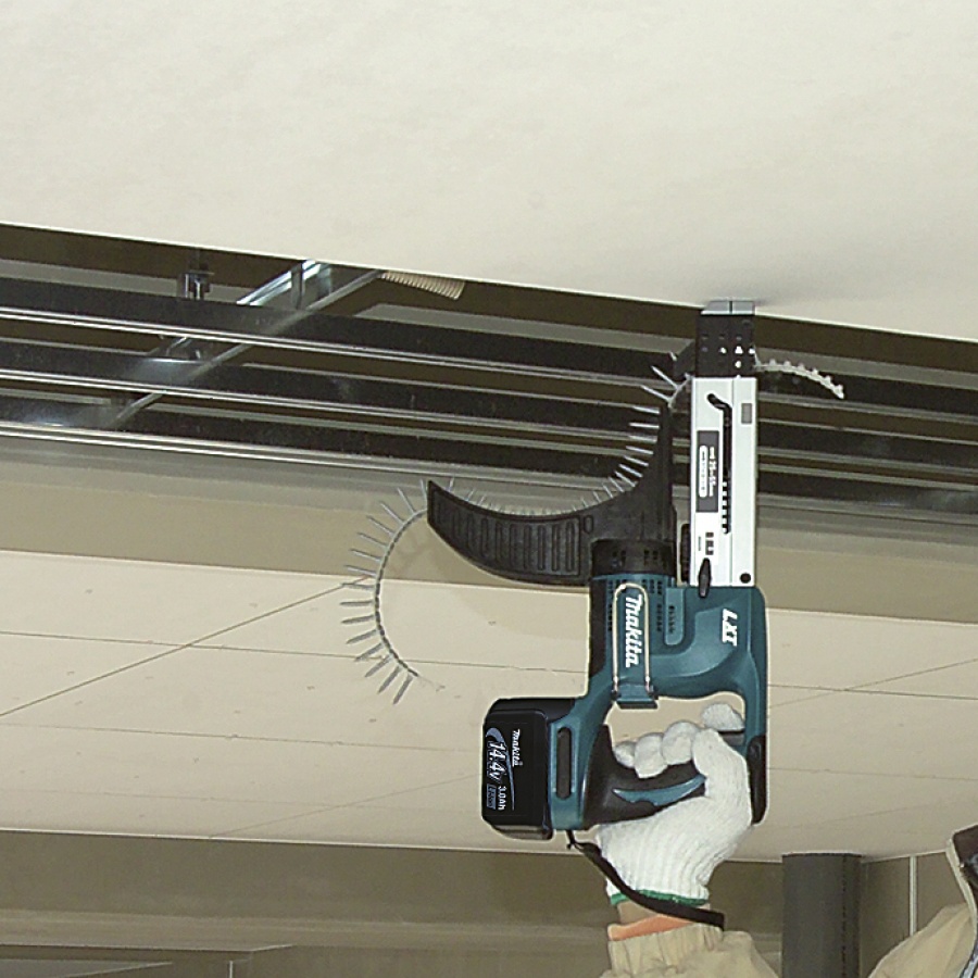 Utilizzo Avvitatore Autoalimentato Makita BFR540RFE 14,4V 3,0 Ah