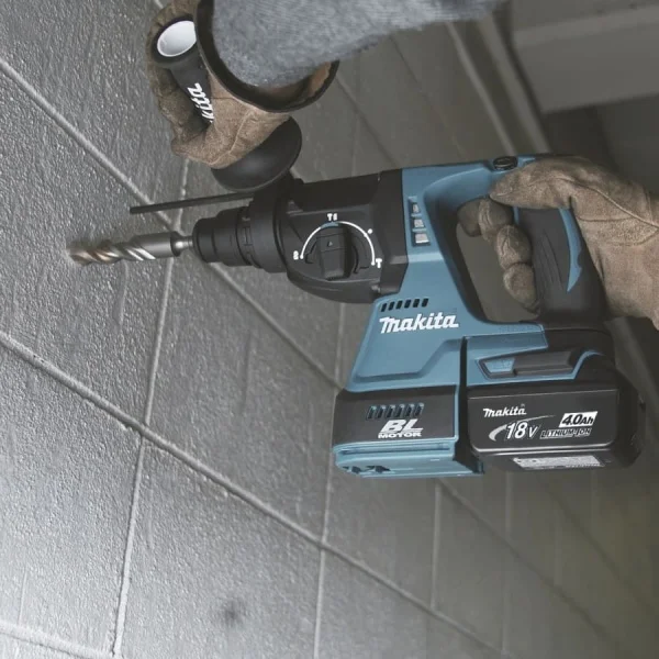 Makita DHR242RTJ Tassellatore sds-plus 18v  - dettaglio 2