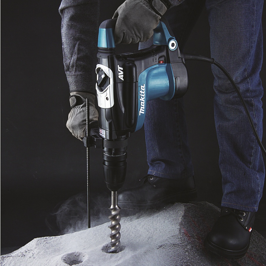 Utilizzo Martello Demolitore Rotativo 1100W Makita HR4011C mm. 40