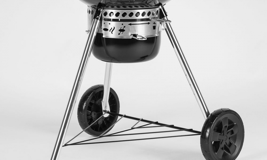 Weber master-touch gbs c-5750 barbecue a carbone - dettaglio 9