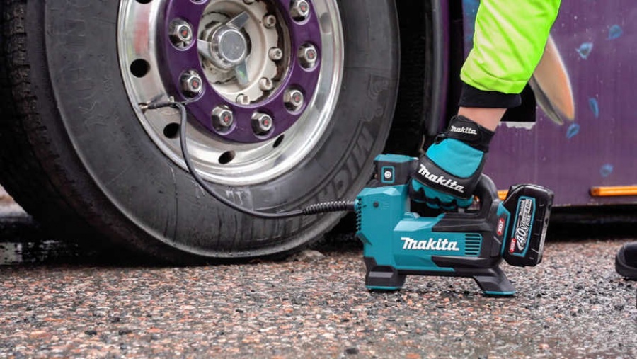 Makita MP001GZ Compressore Portatile 40v Senza Batterie Ferramenta