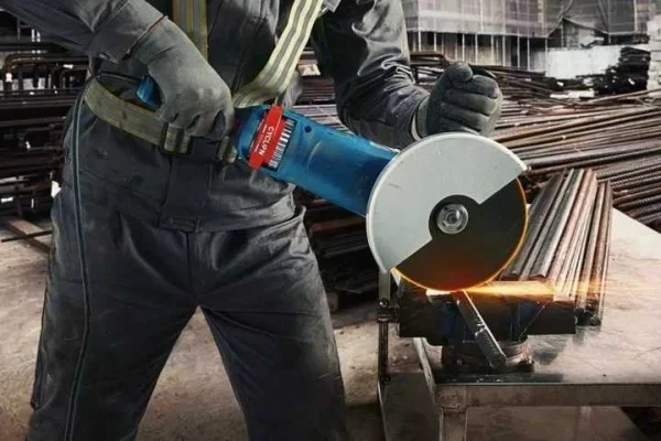 Bosch gws 24-230 pz smerigliatrice angolare 2400 w - dettaglio 9