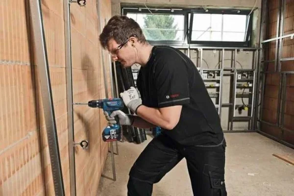 Bosch gsb 18v-28 trapano avvitatore battente 18 v senza batteria - dettaglio 2
