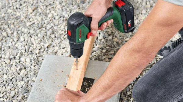 Bosch hobby universalimpact 18v-60 trapano avvitatore a percussione 18 v brushless - dettaglio 4