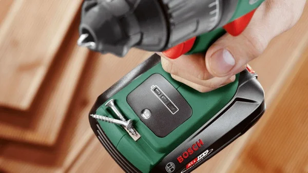 Bosch hobby advanceddrill 18 trapano avvitatore 18 v brushless - dettaglio 2