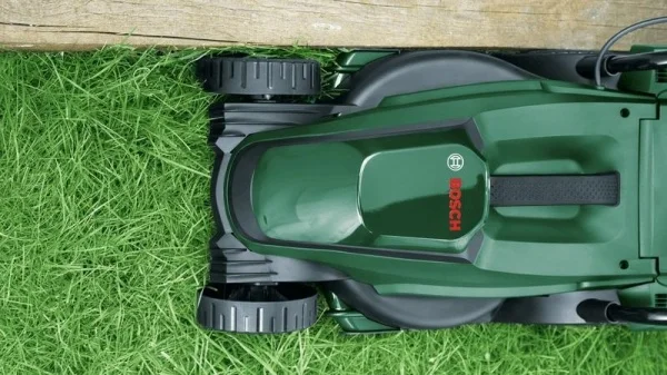 Bosch hobby easy mower 18v-32-200 tagliaerba 18 v senza batterie 06008b9d01 - dettaglio 7
