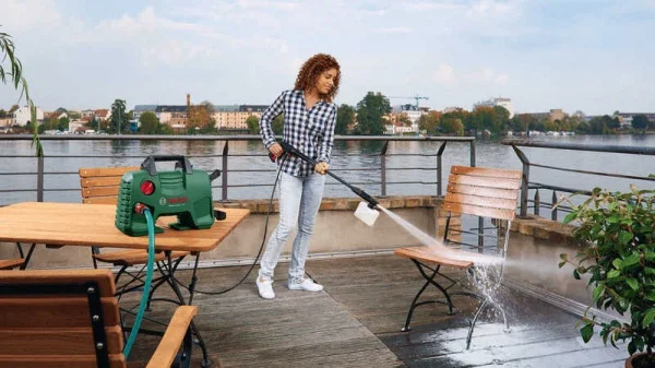 Bosch hobby easyaquatak 110 idropulitrice 110 bar con accessori 06008a7f00 - dettaglio 7