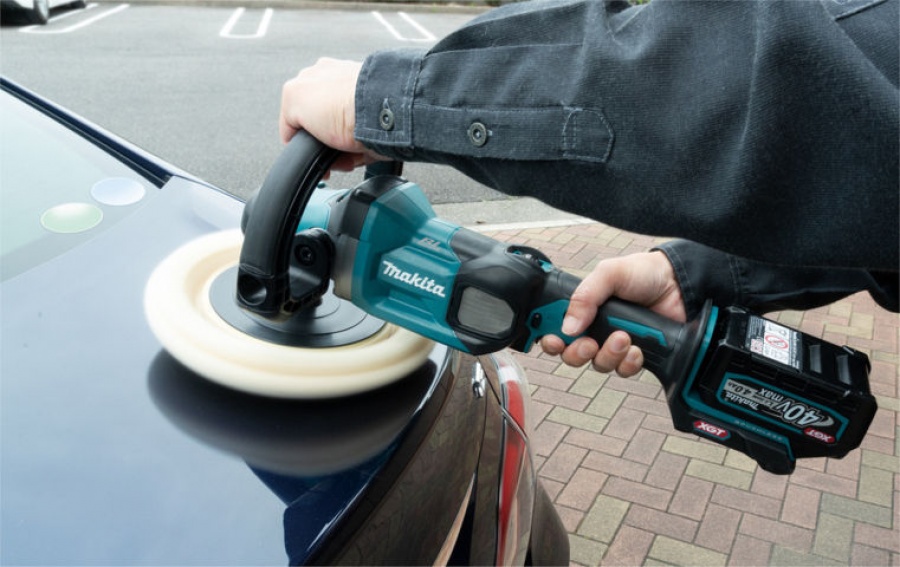 Makita PV001GM201 Lucidatrice 40 V Brushless con due batterie