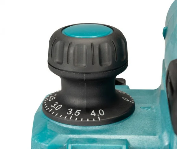 Makita kp001gm202 pialla 40 v brushless con due batterie - dettaglio 3