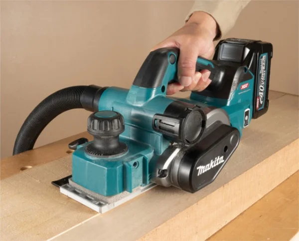 Makita kp001gm202 pialla 40 v brushless con due batterie  - dettaglio 5