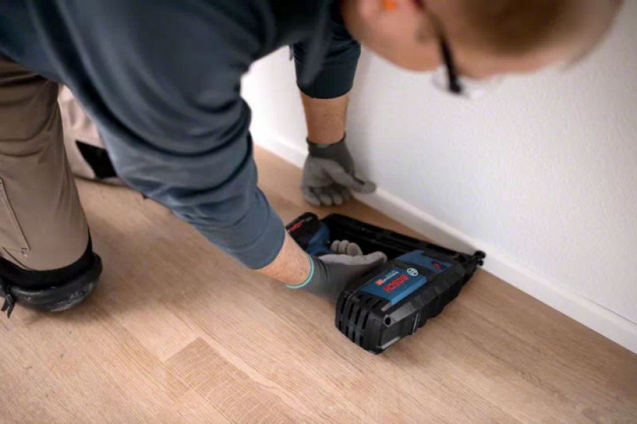 bosch gnh 18v