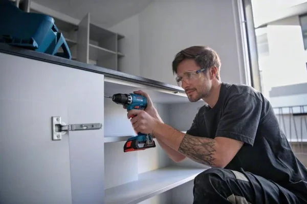 Bosch gsr 18v-45 trapano avvitatore brushless 18 v senza batteria 06019k3201 - dettaglio 3