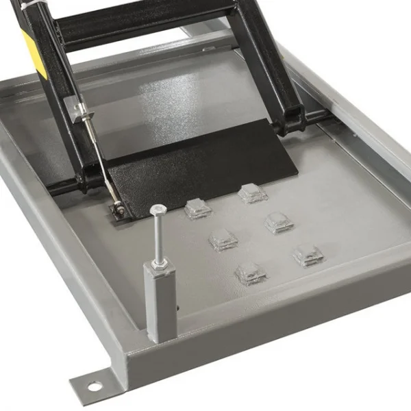 Fervi s027 sollevatore per moto elettroidraulico 600 kg - dettaglio 3