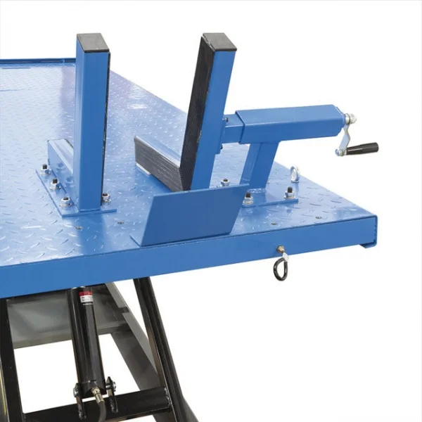 Fervi s029p sollevatore elettroidraulico con comando separato 600 kg - dettaglio 4