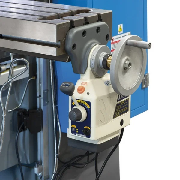 Fervi f060 fresatrice verticale a testa veloce - dettaglio 2