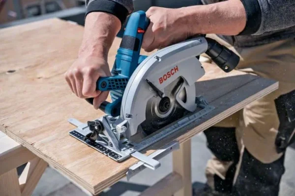 Bosch gks 18v-70 l professional sega circolare 190 mm biturbo 18 v senza batteria 06016b9001 - dettaglio 3