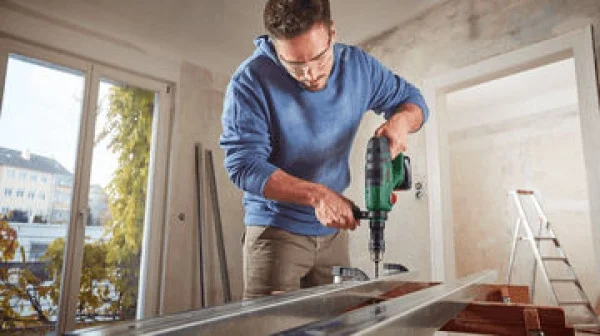 Bosch hobby universalhammer 18v tassellatore multifunzione sds plus a batteria 18 v 06039d6002 - dettaglio 5