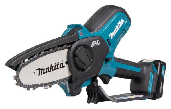Makita uc100dwa1j potatore a catena 10 cm brushless cxt a batteria 12 v - dettaglio 3