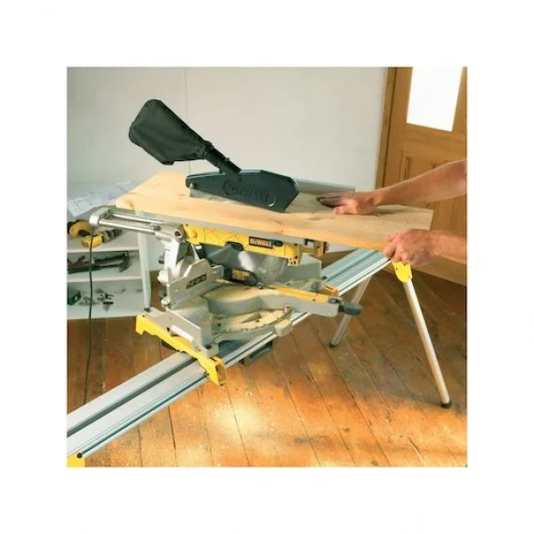 Dewalt d27112-qs troncatrice radiale 305 mm con pianetto 1600 w - dettaglio 2