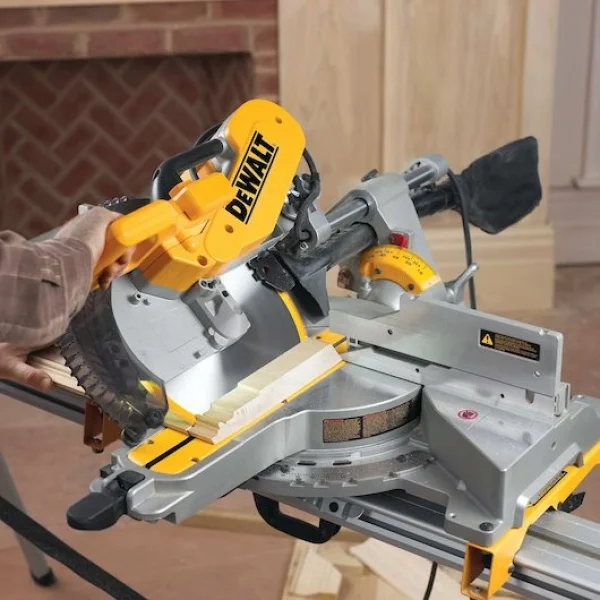 Dewalt dws780-qs troncatrice radiale 305 mm xps 1675 w - dettaglio 7
