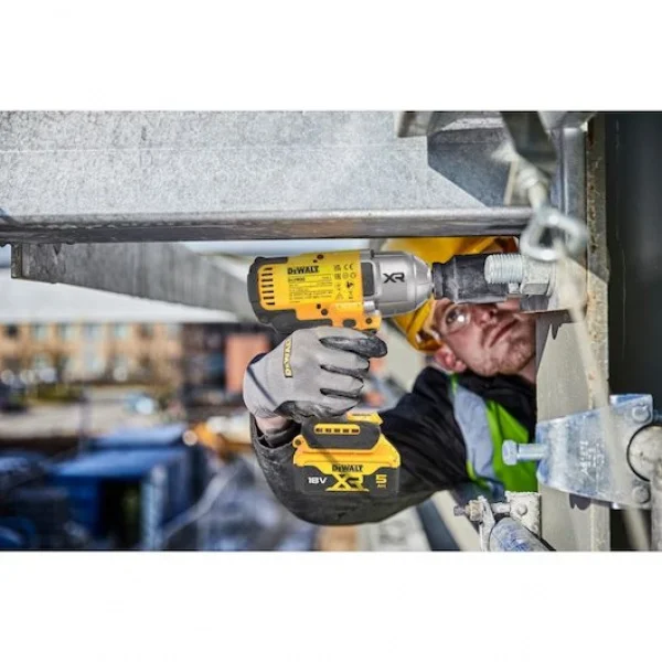 Dewalt dcf900p2t-qw avvitatore ad impulsi 1/2 1355 nm brushless 18v con due batterie - dettaglio 6