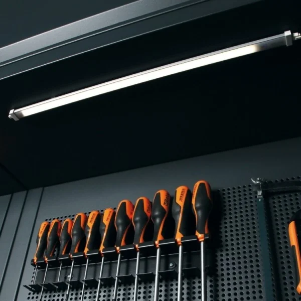 Beta 5000 rsc50/pled profilo alluminio con strip led per arredo officina 050001714 - dettaglio 3