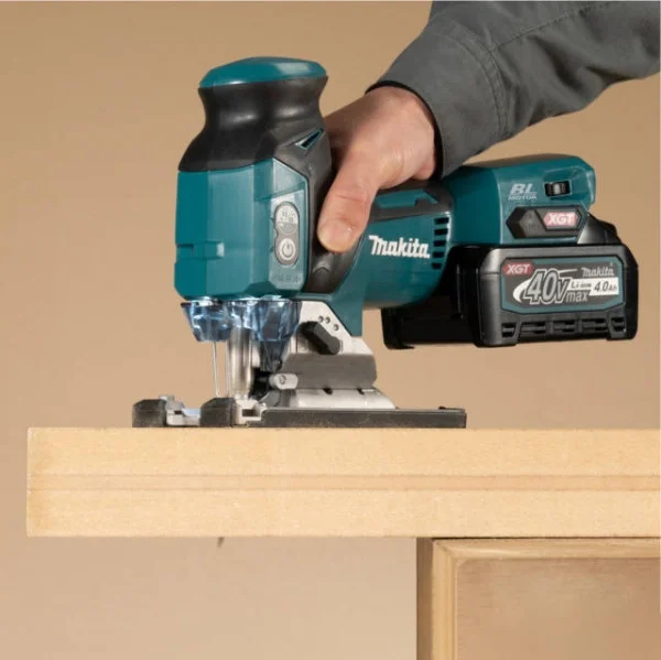Makita jv001gm201 seghetto alternativo brushless 40 v con due batterie - dettaglio 8