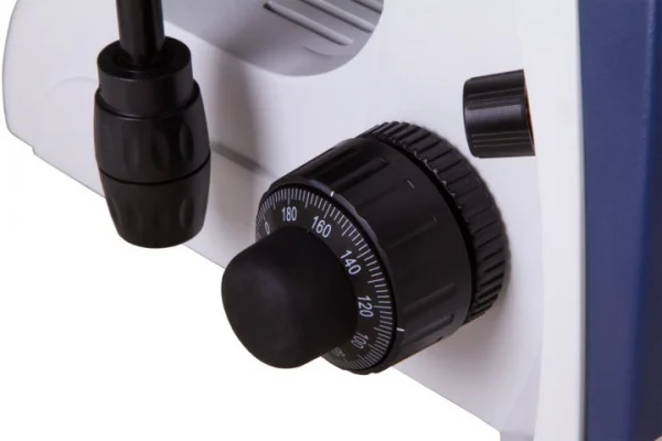Levenhuk med d35t microscopio trinoculare digitale professionale 74002 - dettaglio 10