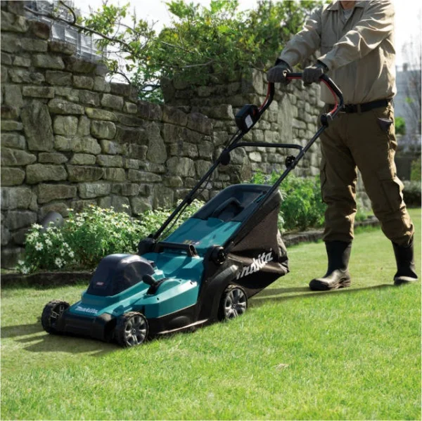Makita LM004GM103 Tagliaerba XGT a batteria 40 V a spinta 43 cm - LM004GM103