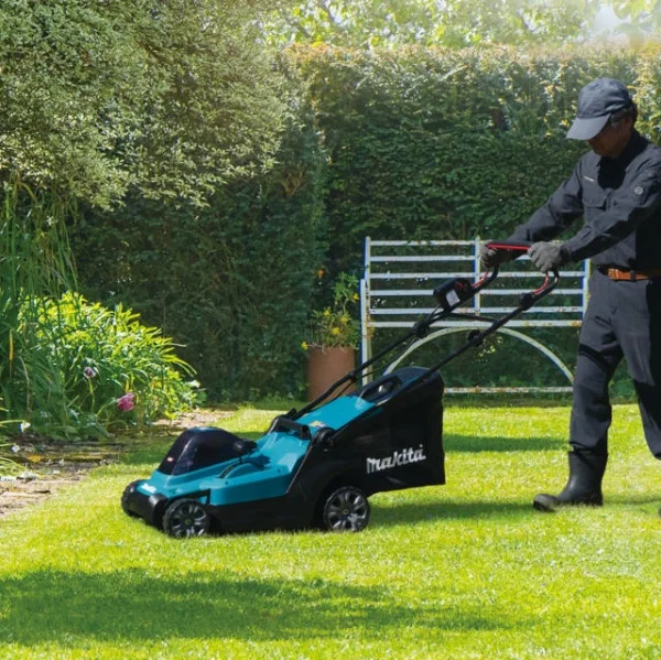 Makita lm003gm103 tagliaerba xgt a batteria 40 v a spinta 38 cm - dettaglio 10
