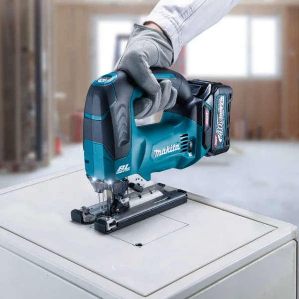 Makita jv002gm201 seghetto alternativo brushless 40 v con due batterie - dettaglio 10
