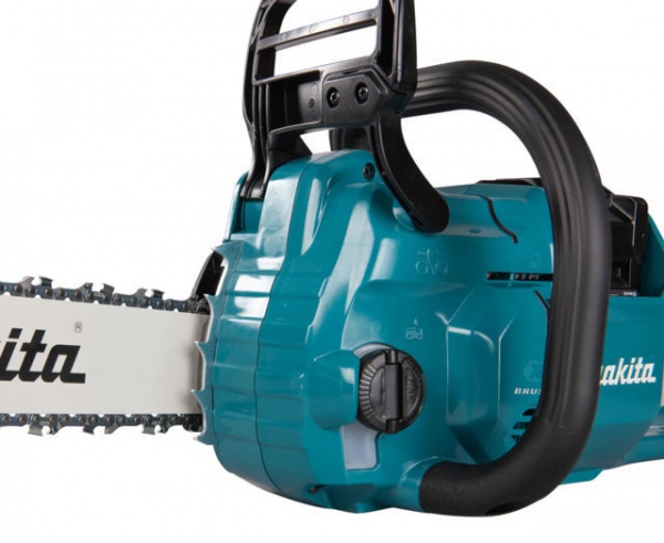 Makita uc024gz elettrosega 30 cm brushless 40 v senza batterie - dettaglio 7