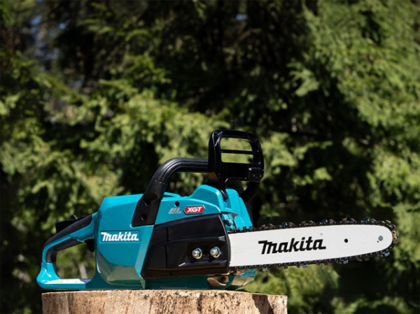 Makita uc024gz elettrosega 30 cm brushless 40 v senza batterie - dettaglio 8