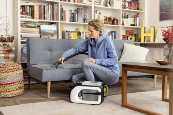 Karcher se 3-18 compact home battery set aspiratore lavamoquette a batteria 18 v 1.081-508.0 - dettaglio 5