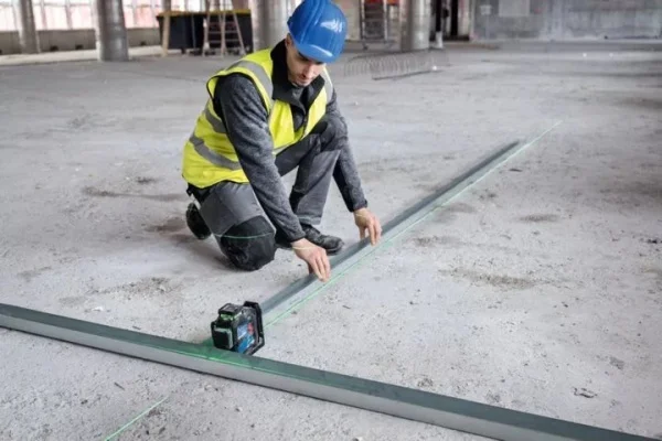 Bosch gll 80-33 g livella laser professionale a 3 linee verdi 360° 0601065501 - dettaglio 4