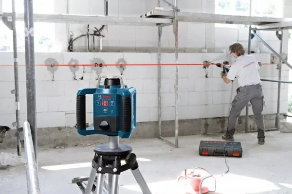 Bosch GRL 300 HV + LR 45 Livella laser rotante con batterie ricaricabili Varta - 0601061506