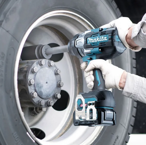 Makita tw011gz01 chiave ad impulsi xgt brushless 40 v 1500 nm senza batterie - dettaglio 2