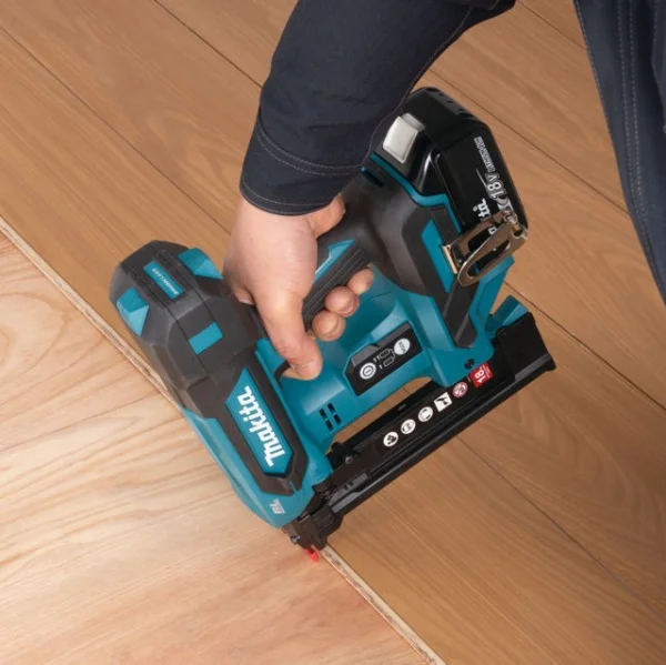 Makita dst630zj graffatrice lxt 18 v brushless senza batteria - dettaglio 6