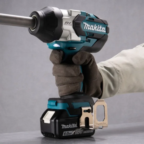 Makita dtw1005zj chiave ad impulsi 3/4 lxt brushless 18 v senza batteria - dettaglio 4