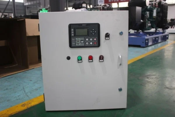 Hyundai 65529 generatore silenziato full power 400 v a diesel 44 kw - dettaglio 2