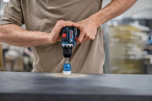 Bosch gsr 12v-32 trapano avvitatore 12 v brushless senza batteria 06019n7001 4053423342857 - dettaglio 3