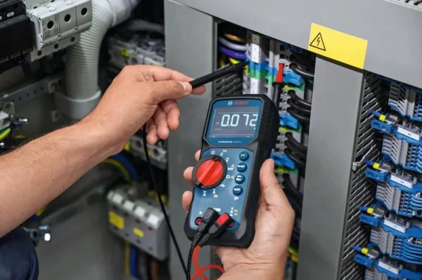 Bosch 0601077301 multimetro digitale 600 v con supporto magnetico 0601077301 4053423340648 - dettaglio 4