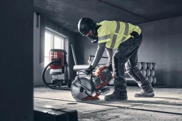 Husqvarna k 1 pace mototroncatrice a disco 12" 314 mm senza batterie 970445801 - dettaglio 10