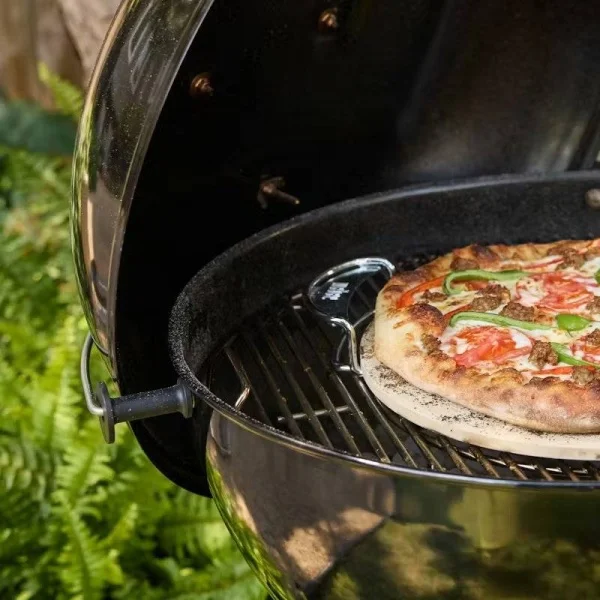 Weber master-touch barbecue a carbone 57 cm blu oceano 1502205 - dettaglio 4