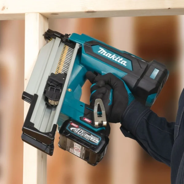 Makita bn002gz chiodatrice xgt brushless 40 v senza batterie - dettaglio 3