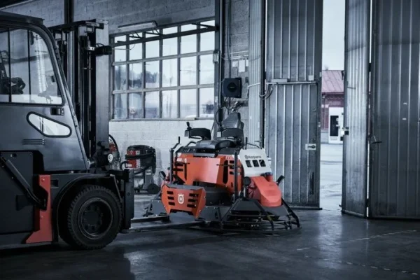 Husqvarna crt 48 57k-ps df frattazzatrice a benzina 1220 mm 970461615 - dettaglio 6