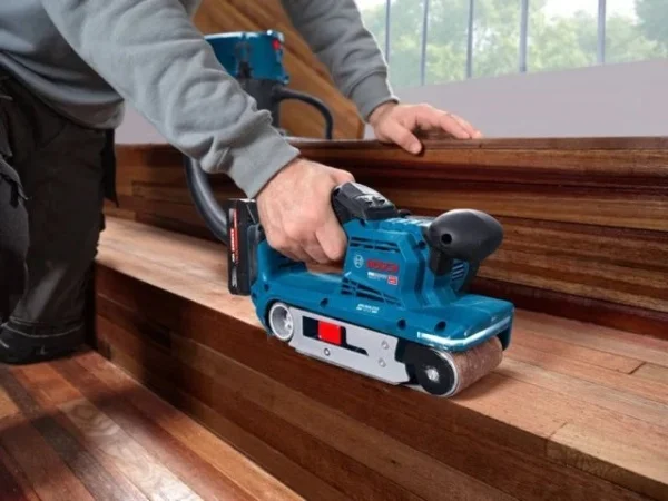 Bosch levigatrice a nastro 18 v brushless senza batterie gbs18v-75 pro cod. 06012c2000 - dettaglio 8