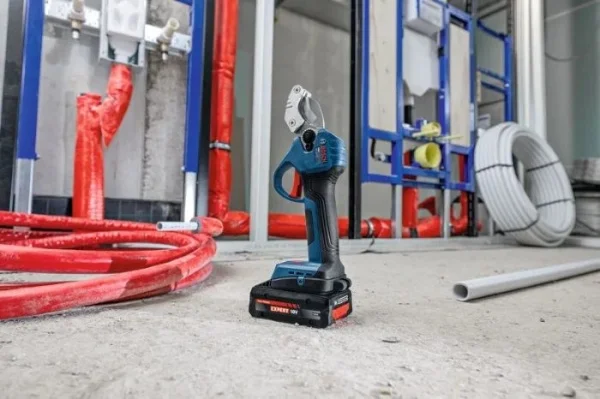 Bosch tagliatubi 32 mm brushless 18 v senza batterie gpc18v-32p pro cod. 06019s2001 - dettaglio 5